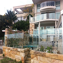  Beautiful looks spigot glass railing with stainless steel fittings - 副本