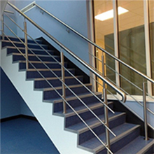 Professional Interior safety solid wood modern staircase rod railing supplier