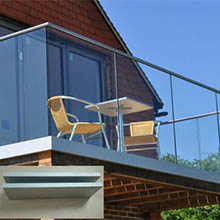 U shape channel frameless glass railing for outdoor 