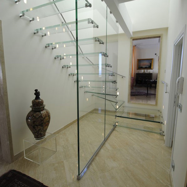 J-loading glass railing cantilever staircase or floating staircase