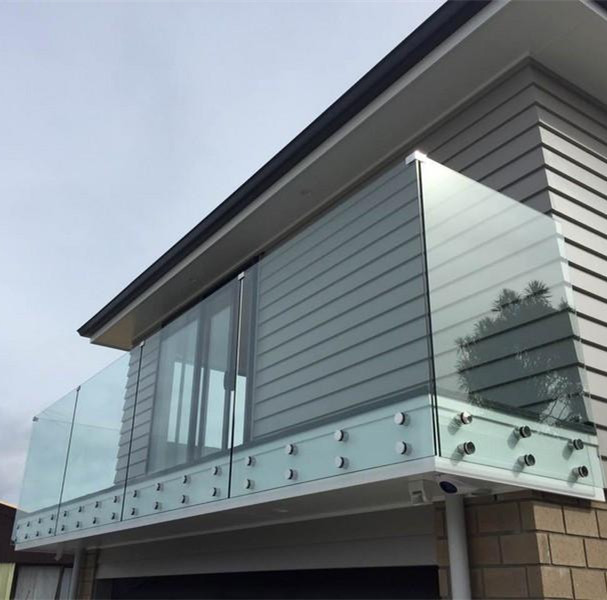 S-Glass railing with tempered glass and glass standoff fittings