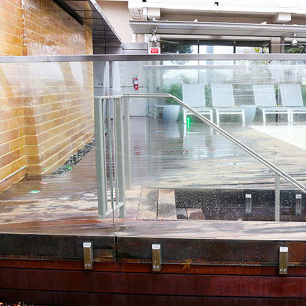 S-Prefabricated outdoor 316 stainless steel spigot tempered glass railing/balustrade
